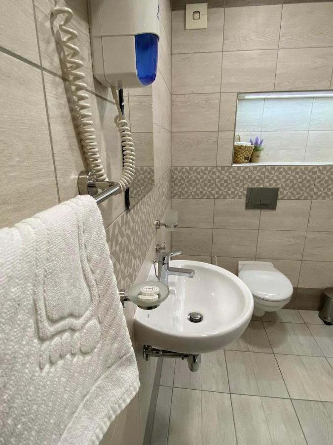 Guest Rooms Asenevtsi City Center Veliko Tŭrnovo Eksteriør bilde