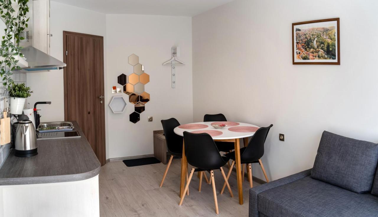 Guest Rooms Asenevtsi City Center Veliko Tŭrnovo Eksteriør bilde