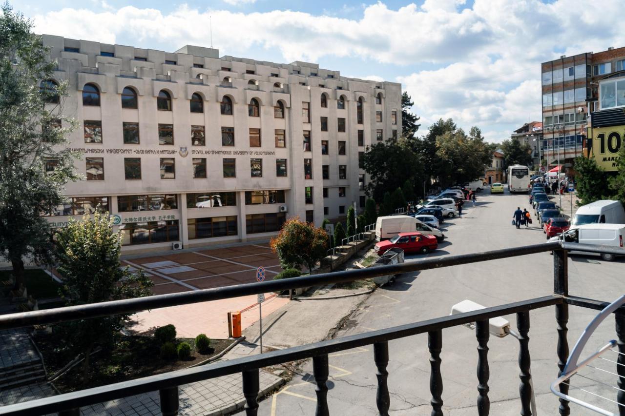 Guest Rooms Asenevtsi City Center Veliko Tŭrnovo Eksteriør bilde